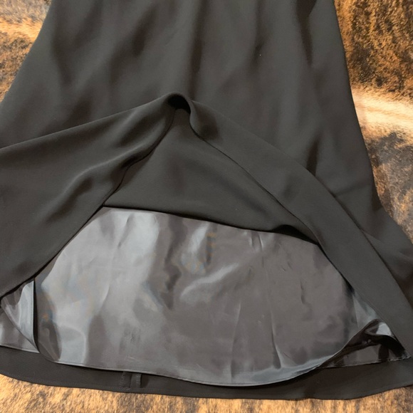 Woman’s evening or formal Jones Wear size 10 black sleeveless dress - Picture 8 of 9